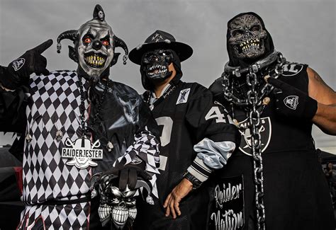 Raider Nation up close: Photos of the NFL’s most intmidating fans ...