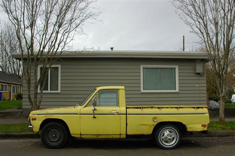 OLD PARKED CARS.: 1974 Ford Courier.