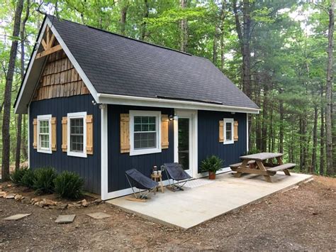 Rustic Cabin - Blue Ridge Mountains | Small log cabin, Cabins and cottages, Rustic cottage exterior