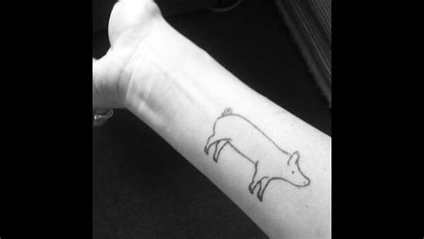 Pig outline wrist tattoo | Tattoos, Wrist tattoos, Infinity tattoo