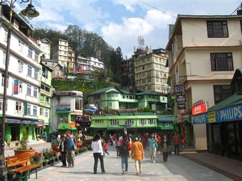 MG Road Gangtok | Shopping in MG Road Gangtok