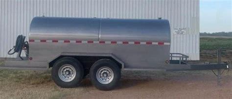 Ready to ship 1000 gallon single-wall portable fuel tank and trailer - Hull Welding & Fuel Tanks