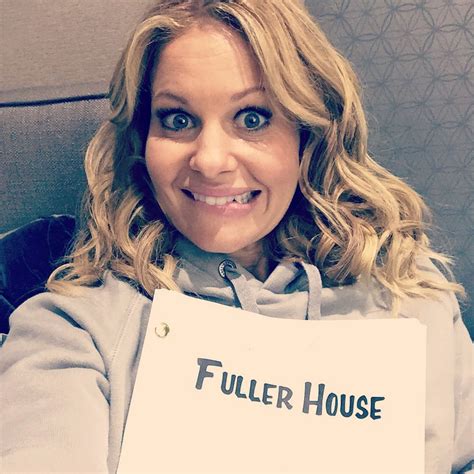 'Fuller House': 39 behind-the-scenes pics of the cast