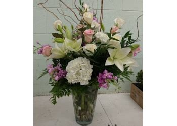 3 Best Florists in Pueblo, CO - Expert Recommendations