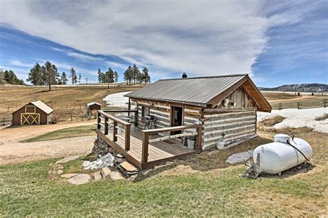 Remodeled Hill City '1910 Log Cabin' w/Grill, Deck UPDATED 2020 - Tripadvisor - Hill City ...