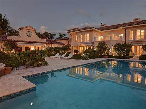 Buy real estate luxury home in Bahamas | Ivy Castellanos