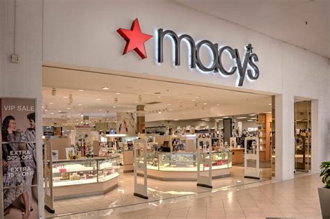 Macy's to close 150 stores over the next few years (CNN) | ResetEra