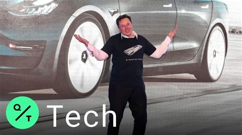 Elon Musk Celebrates Tesla's Milestone In China With Memorable Dance Moves - YouTube