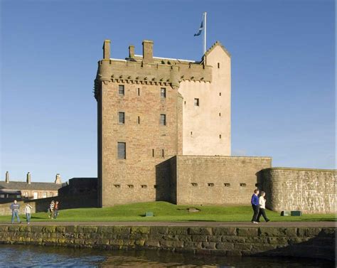 Broughty Castle Museum - Visit Dundee