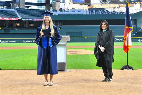 IISD Graduation - Spring 2020 - Nimitz-4605 | Irving ISD | Flickr