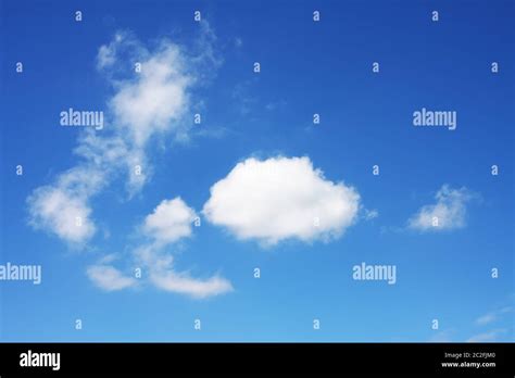 blue sky texture Stock Photo - Alamy