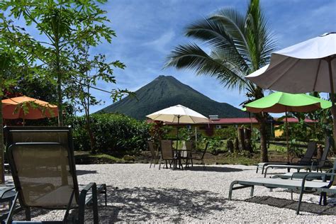 HOTEL ROCA NEGRA DEL ARENAL ::: LA FORTUNA, COSTA RICA ::: COMPARE ...