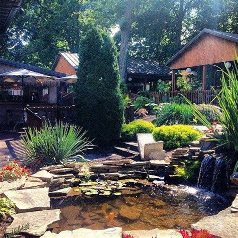 7 Incredible West Virginia Restaurants You Must Try Before Summer Ends