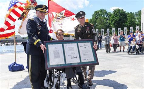 Bob Dole: Senator, soldier, veterans’ advocate; ‘an individual of ...