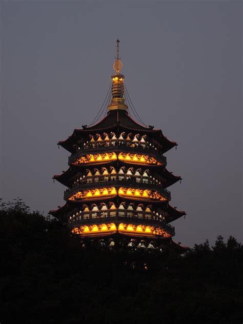 Leifeng Pagoda Resplendent Night - Free photo on Pixabay - Pixabay