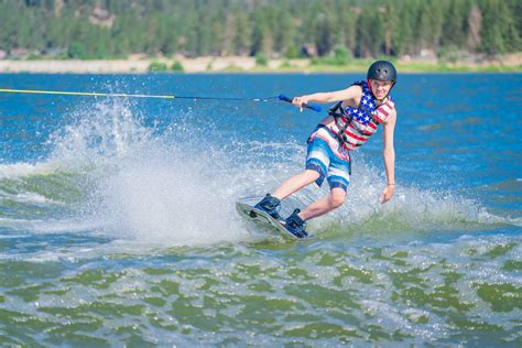 What's Easier: Wake Boarding or Water Skiing? | Pali Adventures