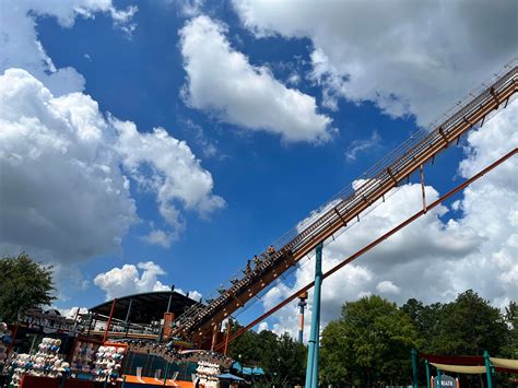 Evacuating people off of Goliath, I hope it doesn’t go down for the whole day. : r/sixflags