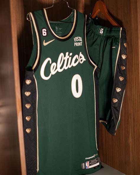 Celtics unveil "City Edition" uniforms honoring Bill Russell - CBS Boston