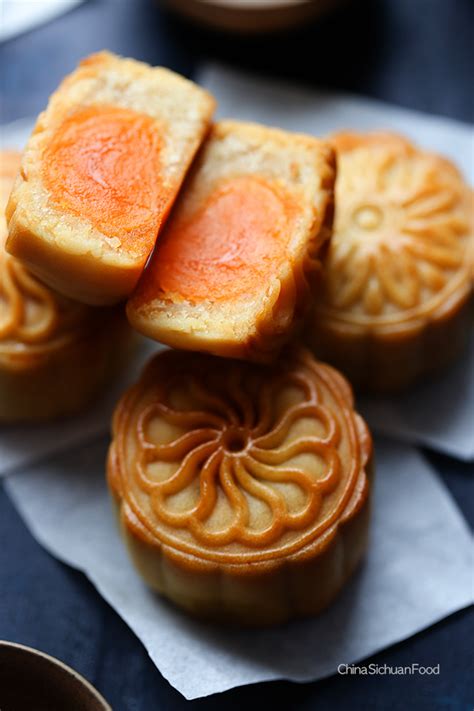 Chinese Mooncake (Yue Bing)—Traditional Version - China Sichuan Food