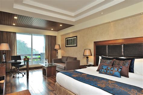 10 Best Hotels in Shimla for Your Next Getaway