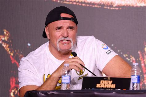 Tyson Fury's father sets retirement record straight and rants about ...