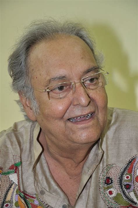 Acting legend Soumitra Chatterjee takes his first step in Bollywood ...