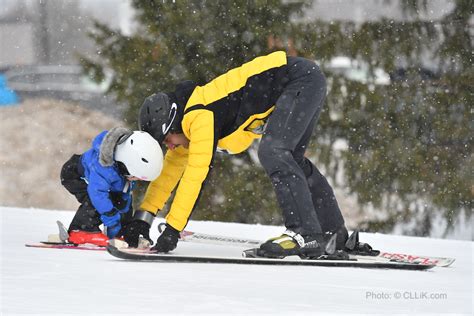 How to Ski - A Beginner's Guide