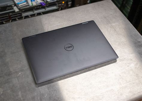 Dell Latitude 9440 2-in-1 Review - StorageReview.com