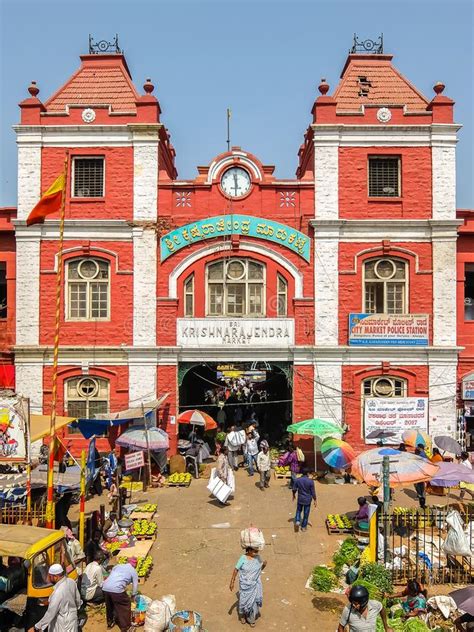 Main Entrance Gate of KR Market in Bangalore Editorial Photography - Image of city, people ...