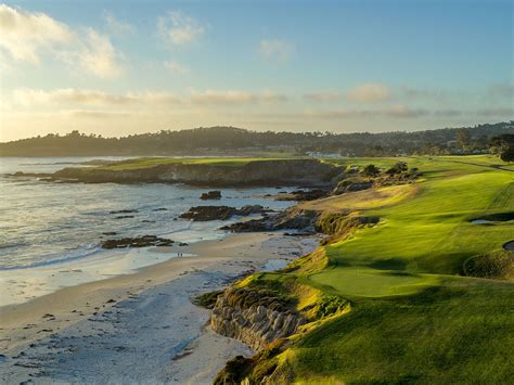 5 of Our Favorite Things About the Holidays at Pebble Beach Resorts