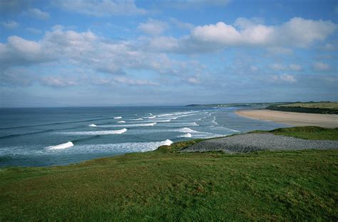 Scenic View Of Bundoran Beach by Chris Van Lennep