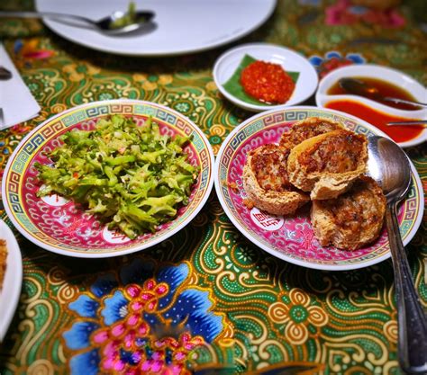 [Review] Peranakan Eurasian Delights at The Peranakan - The Hedgehog Knows