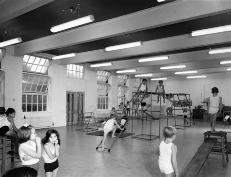 6 Vintage Photos That'll Transport You Back To Gym Class | Vintage photos, Gym classes, Vintage ...