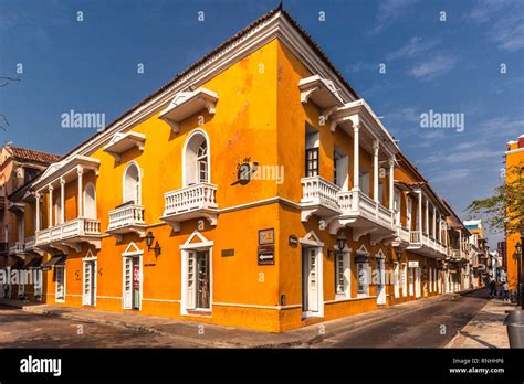 Old Town Spanish colonial architecture, Cartagena de Indias, Colombia Stock Photo - Alamy