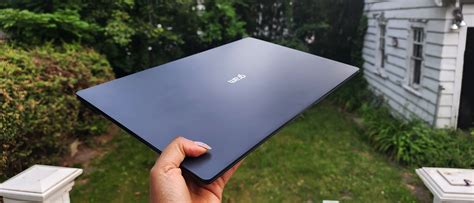 LG Gram SuperSlim review: LG’s thinnest laptop with great battery life | Laptop Mag