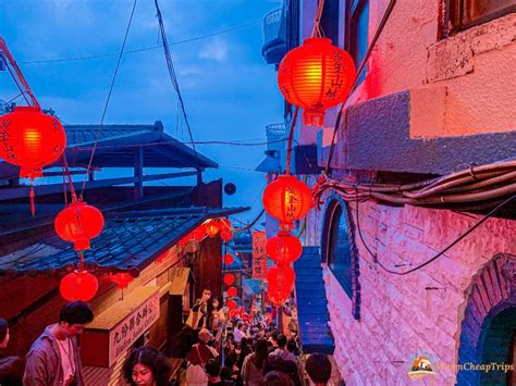 Jiufen, Spirited Away and red lanterns - WarmCheapTrips