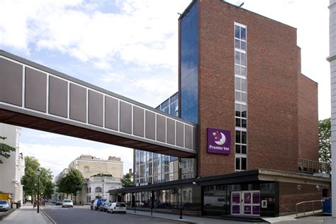 Premier Inn London Kensington (Earl's Court) Hotel - Hotels in Earls Court SW5 0TJ - 192.com