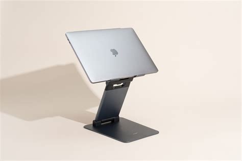 The Best 4 Laptop Stands 2021 | Reviews by Wirecutter