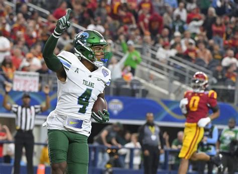 In photos: Cotton Bowl 2023: Tulane Green Wave vs. USC Trojans - All ...