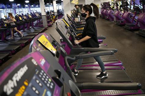 Planet Fitness CEO: Gen Z gym memberships are ‘off the charts’