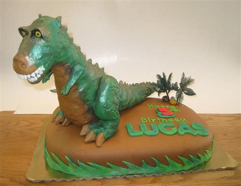 T-Rex Birthday - CakeCentral.com