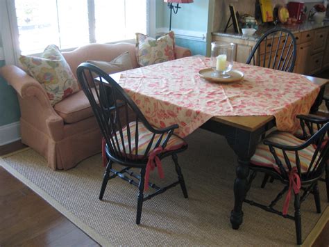 Large square kitchen table | A large square table seats 8 wi… | Flickr
