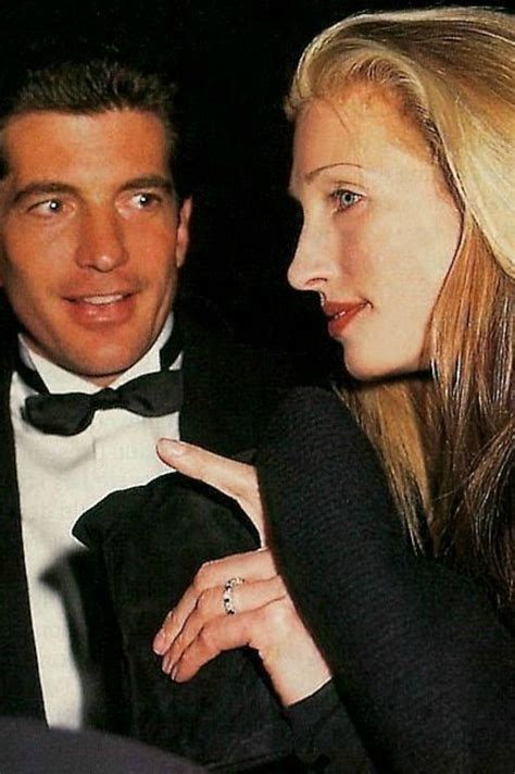 John and Carolyn | Carolyn bessette kennedy, John kennedy jr, Carolyn bessette kennedy style