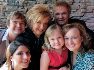 Jeff and Sheri Easter: Songs of Hope - Southern Gospel News SGNScoops Digital