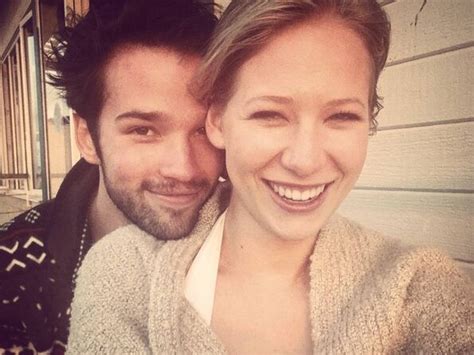 ‘iCarly’ Star Nathan Kress Married London Elise Moore this Weekend!