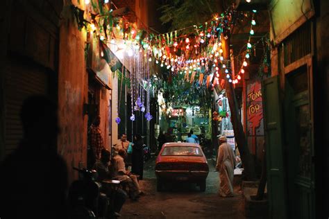 35 Photos Exposing the Beauty of Cairo at Night | Egyptian Streets