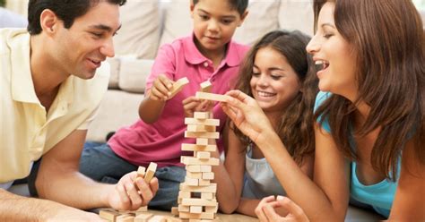 10 Board Games to Play with Your Friends and Family