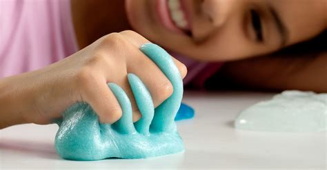 Does the “Slime” Craze Bring Serious Health Risks? | Homemade slime ...