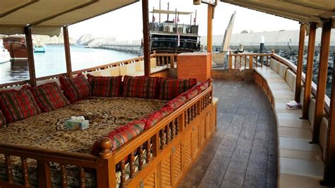 Dhow Cruise in Muscat Oman| Dhow Sunset Cruise Oman| Dhow Cruise Trips