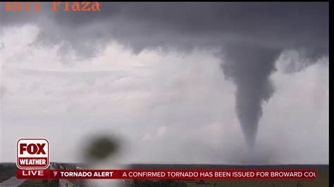 Florida's I-75 hit by tornado Wednesday as outer bands of Milton arrive | Latest Weather Clips ...